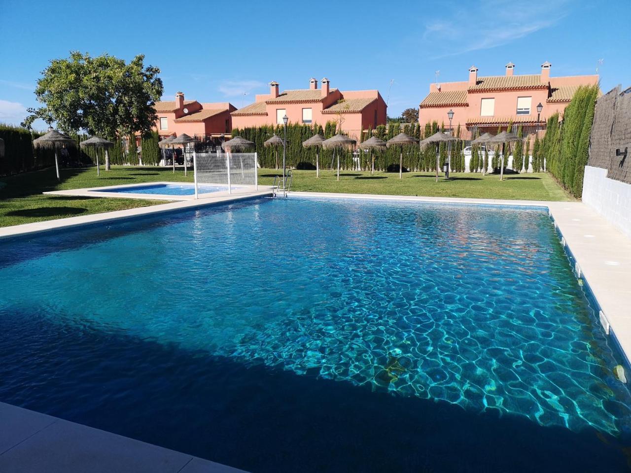 Villa Aznalcazar Sanlúcar la Mayor Esterno foto